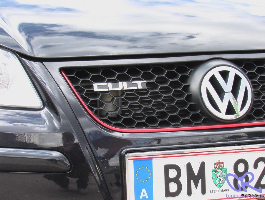 VW CULT emblem