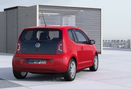 Volkswagen Up, 2011